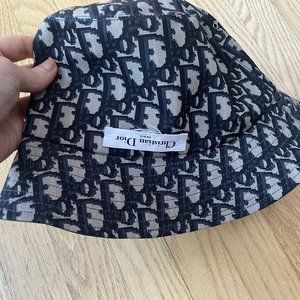 Dior Bucket Hat - image 1